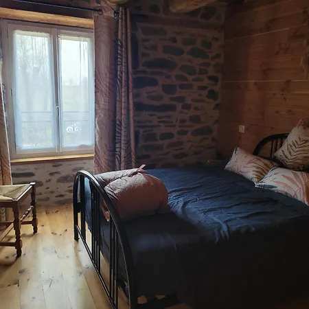 Maison A La Campagne 4 A 9 Personnes *